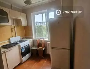 2-комнатная квартира, этаж 4 из 5, 45 м²