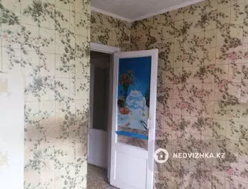 3-комнатная квартира, этаж 5 из 5, 59 м²