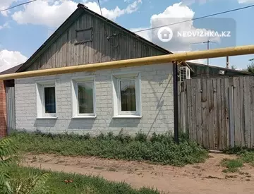 3-комнатный дом, 425 соток, 67 м²