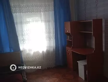 3-комнатная квартира, этаж 1 из 5, 56 м²