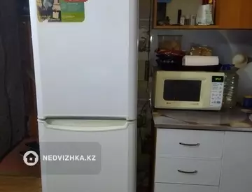 2-комнатная квартира, этаж 1 из 2, 42 м²