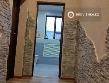 4-комнатный дом, 8 соток, 110 м²