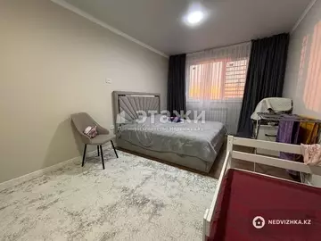 2-комнатная квартира, этаж 9 из 10, 60 м²