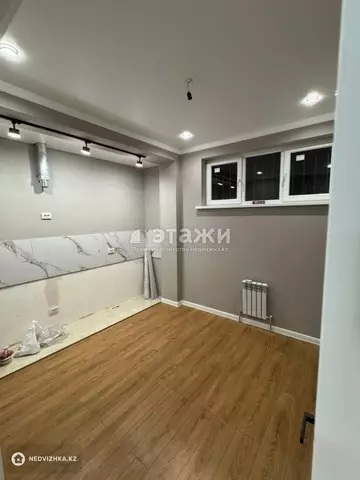1-комнатная квартира, этаж 1 из 6, 38 м²