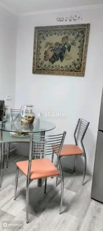 2-комнатная квартира, этаж 1 из 4, 40 м²