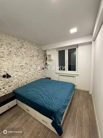 2-комнатная квартира, этаж 11 из 13, 38 м²