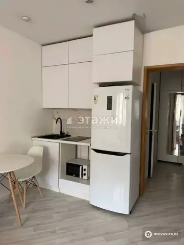 2-комнатная квартира, этаж 9 из 12, 25 м²