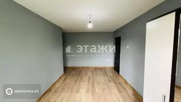 1-комнатная квартира, этаж 5 из 5, 18 м²