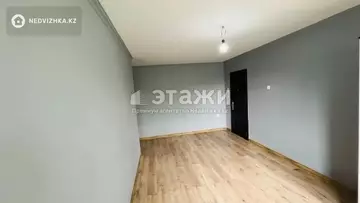 1-комнатная квартира, этаж 5 из 5, 18 м²