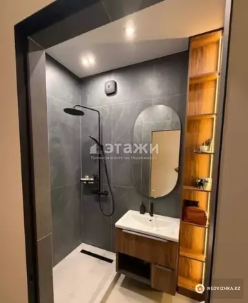 3-комнатная квартира, этаж 10 из 19, 96 м²