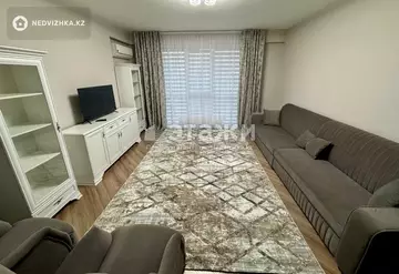 3-комнатная квартира, этаж 2 из 14, 105 м², на длительный срок