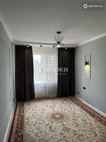 2-комнатная квартира, этаж 3 из 10, 69 м²