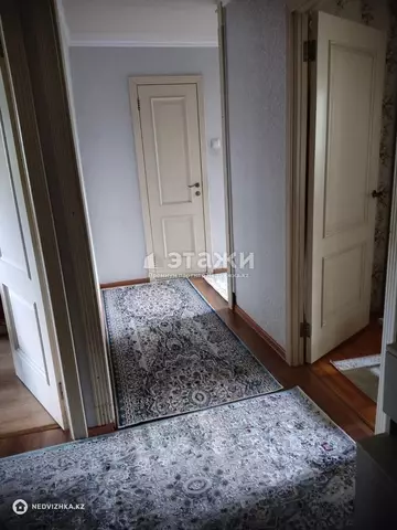 3-комнатная квартира, этаж 3 из 5, 59 м²