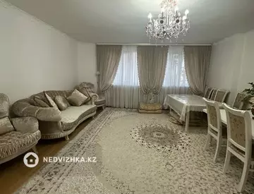 3-комнатная квартира, этаж 2 из 5, 96 м²