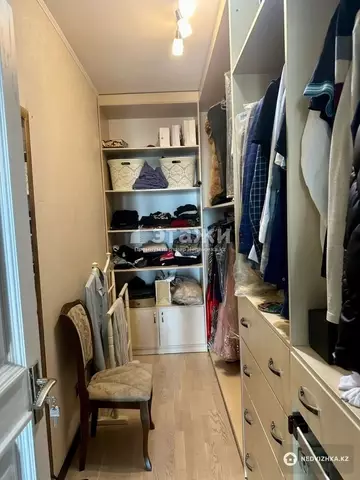 4-комнатная квартира, этаж 13 из 14, 167 м²