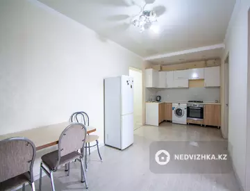 53.1 м², 2-комнатная квартира, этаж 3 из 10, 53 м², изображение - 5