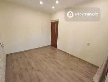 3-комнатная квартира, этаж 3 из 5, 64 м²