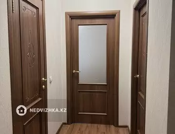 1-комнатная квартира, этаж 18 из 21, 47 м², посуточно