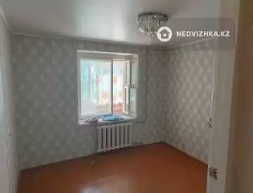2-комнатная квартира, этаж 3 из 4, 49 м²