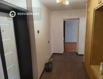 2-комнатная квартира, этаж 3 из 4, 49 м²