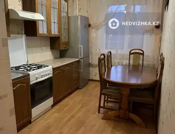 3-комнатная квартира, этаж 3 из 10, 70 м²