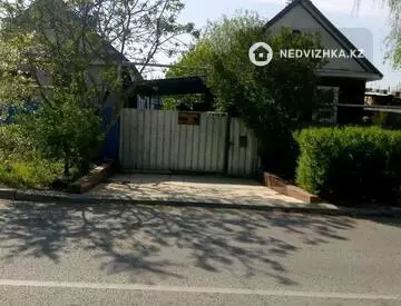 4-комнатный дом, 3 соток, 110 м²