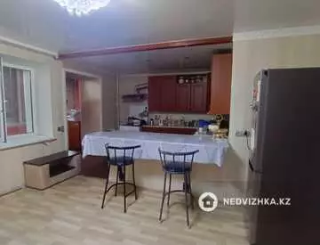 2-комнатная квартира, этаж 7 из 9, 50 м²