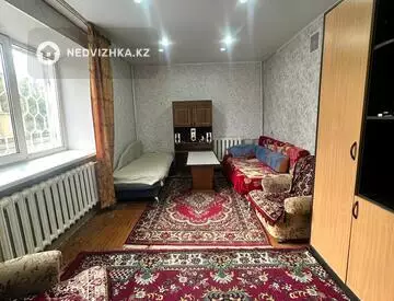 2-комнатная квартира, этаж 1 из 5, 47 м²