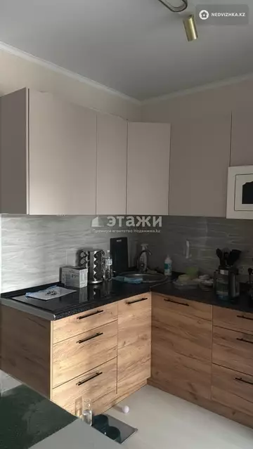 1-комнатная квартира, этаж 7 из 10, 27 м²