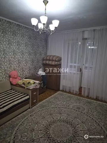 1-комнатная квартира, этаж 3 из 5, 34 м²