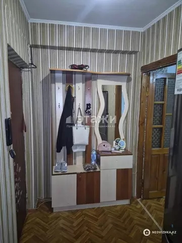 1-комнатная квартира, этаж 3 из 5, 34 м²