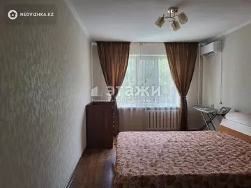 2-комнатная квартира, этаж 4 из 5, 53 м²