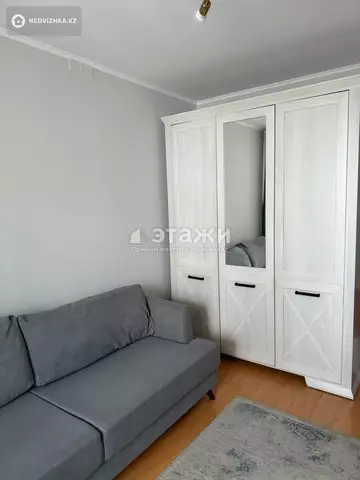 3-комнатная квартира, этаж 3 из 5, 61 м²