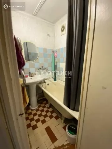 2-комнатная квартира, этаж 4 из 4, 44 м²
