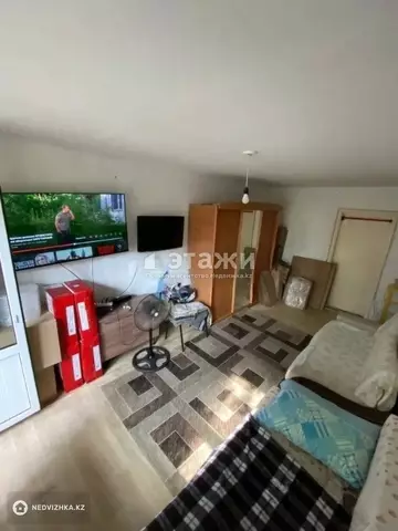 2-комнатная квартира, этаж 4 из 4, 44 м²