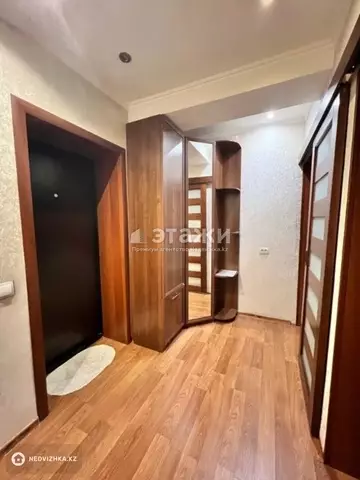 1-комнатная квартира, этаж 3 из 5, 36 м²