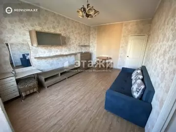 1-комнатная квартира, этаж 8 из 8, 40 м²