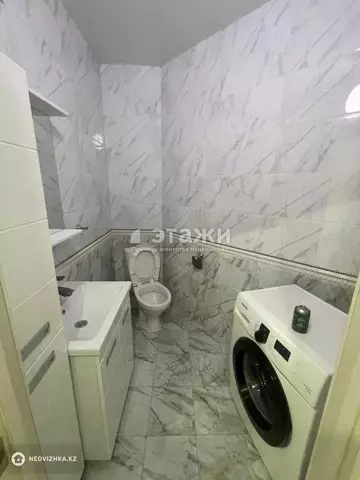2-комнатная квартира, этаж 13 из 17, 61 м²