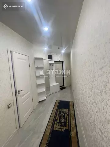 2-комнатная квартира, этаж 13 из 17, 61 м²