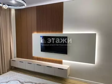 2-комнатная квартира, этаж 13 из 19, 60 м²