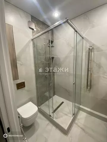 2-комнатная квартира, этаж 13 из 19, 60 м²