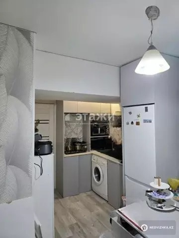 2-комнатная квартира, этаж 8 из 8, 43 м²