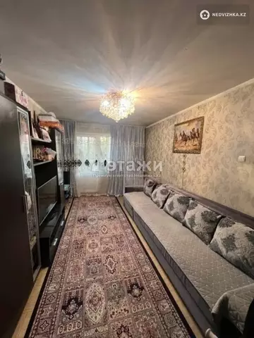 3-комнатная квартира, этаж 3 из 5, 60 м²