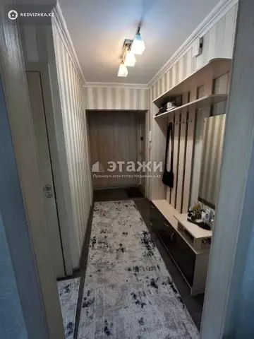 2-комнатная квартира, этаж 4 из 5, 50 м²