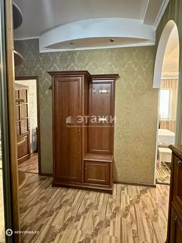 3-комнатная квартира, этаж 7 из 18, 90 м², на длительный срок