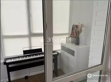 2-комнатная квартира, этаж 9 из 12, 64 м²