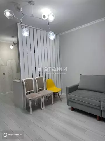 2-комнатная квартира, этаж 13 из 13, 82 м²