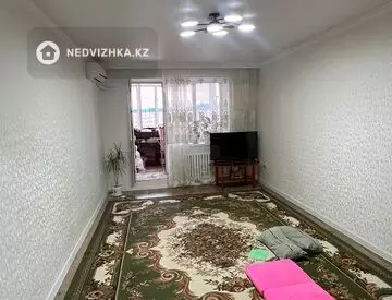 3-комнатная квартира, этаж 7 из 10, 81 м²