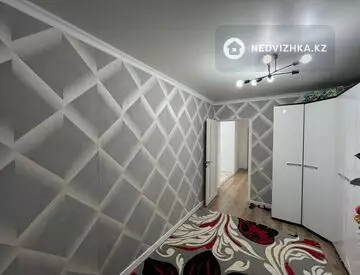 3-комнатная квартира, этаж 7 из 10, 81 м²