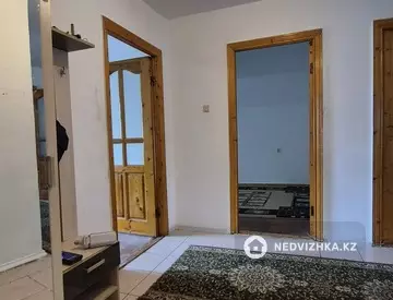 3-комнатная квартира, этаж 1 из 5, 71 м²